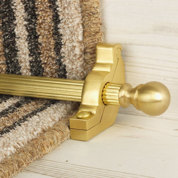 Country Satin Brass Finish Balladeer Reeded Stair Rod