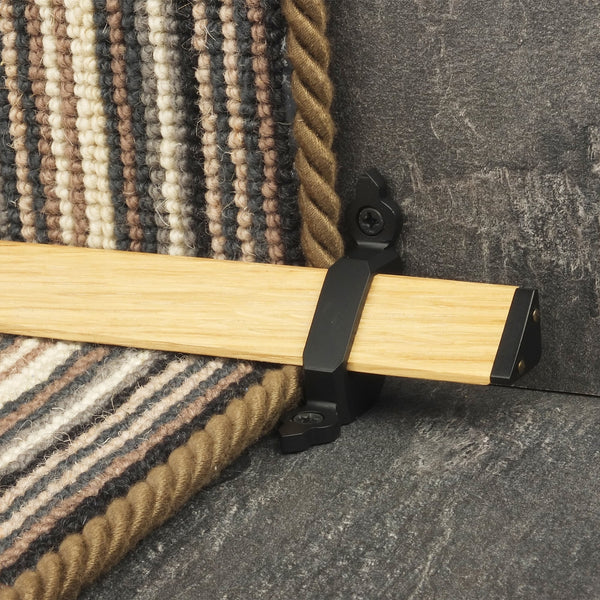 Tudor Black Light Wood Stair Rod