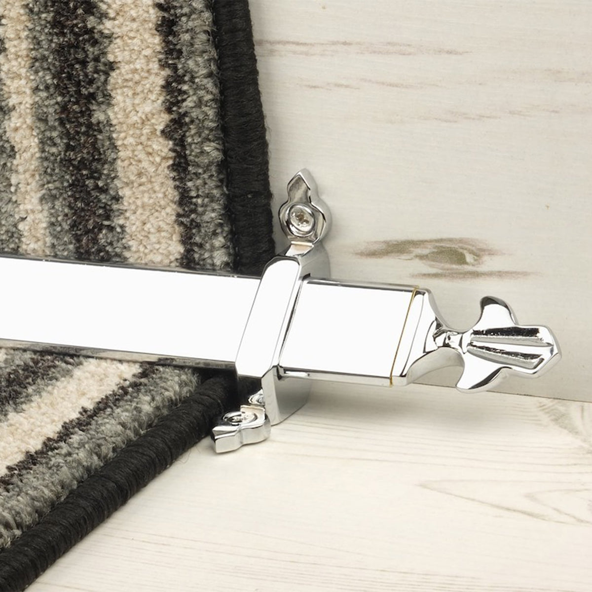 Royal Chrome Louis Stair Rod