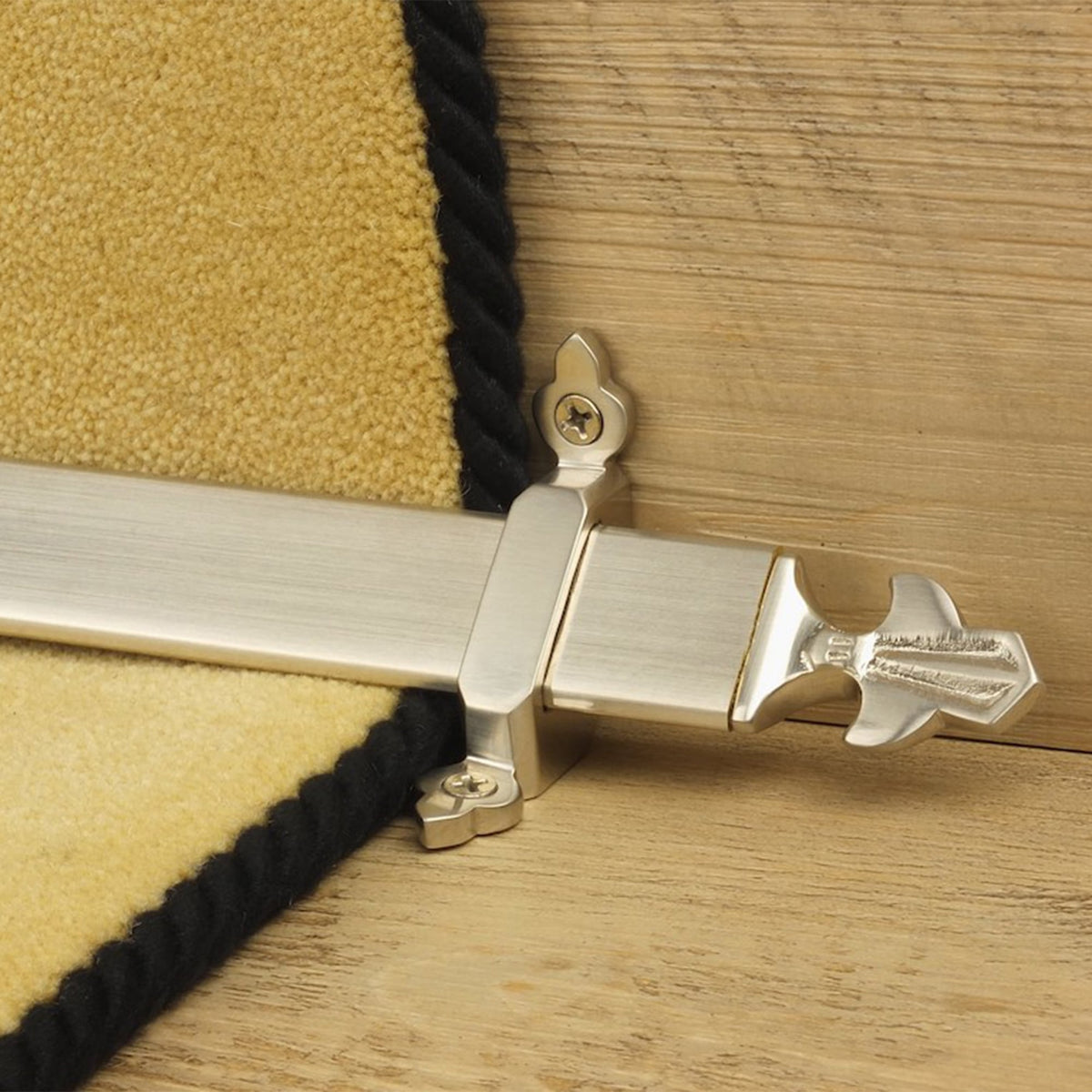 Royal Satin Nickel Louis Stair Rod