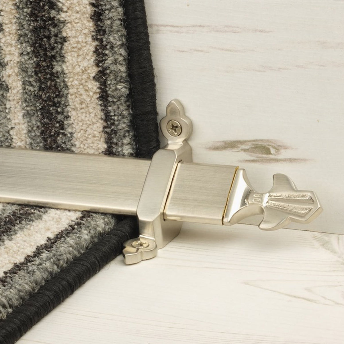 Royal Satin Nickel Louis Stair Rod