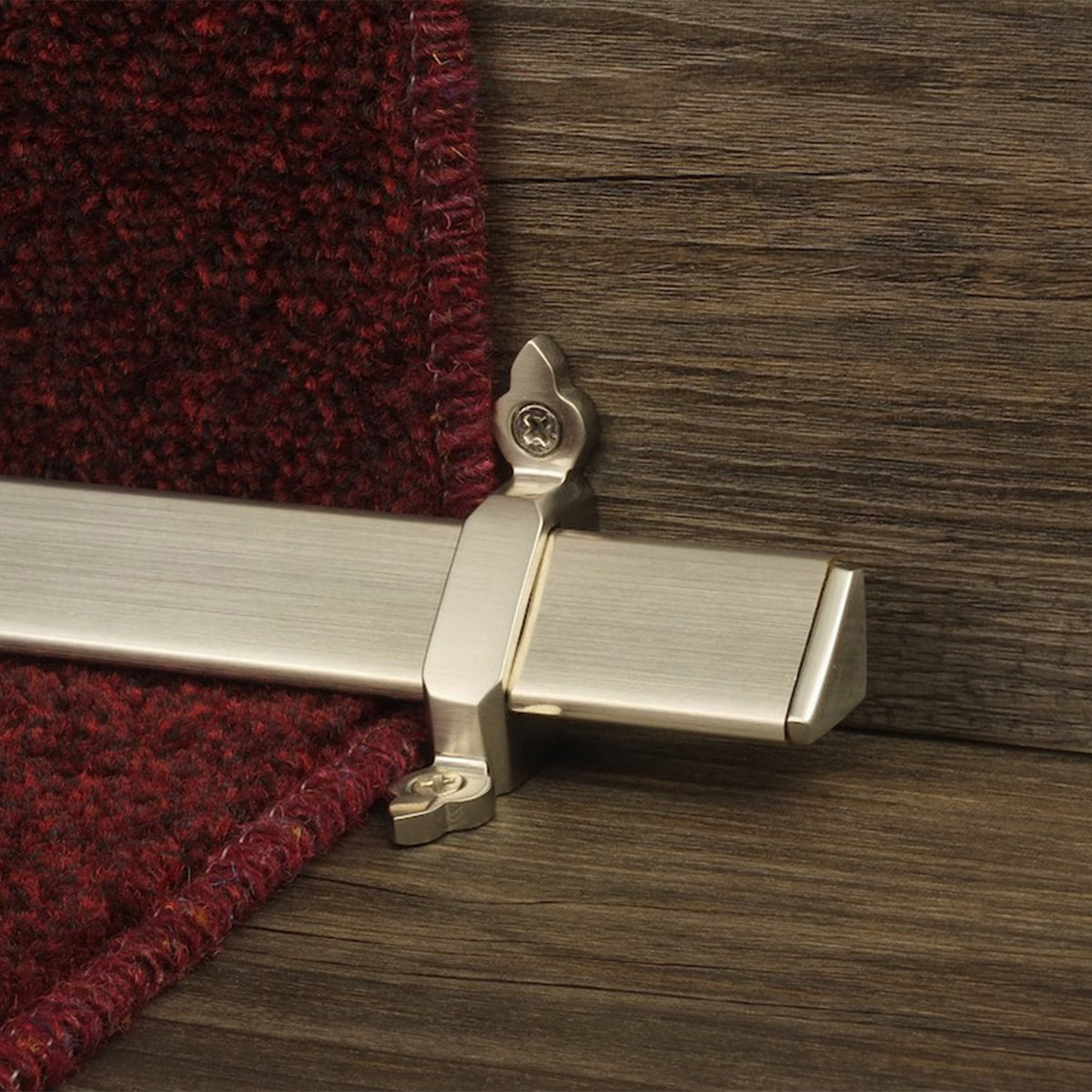 Royal Satin Nickel Vue Stair Rod