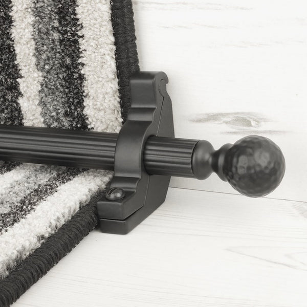 Eastern Promise Black Dune Reeded Tringles D'Escalier