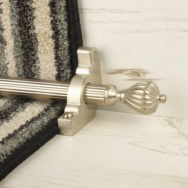 Eastern Promise Satin Nickel Cairo Reeded Tringles D'Escalier