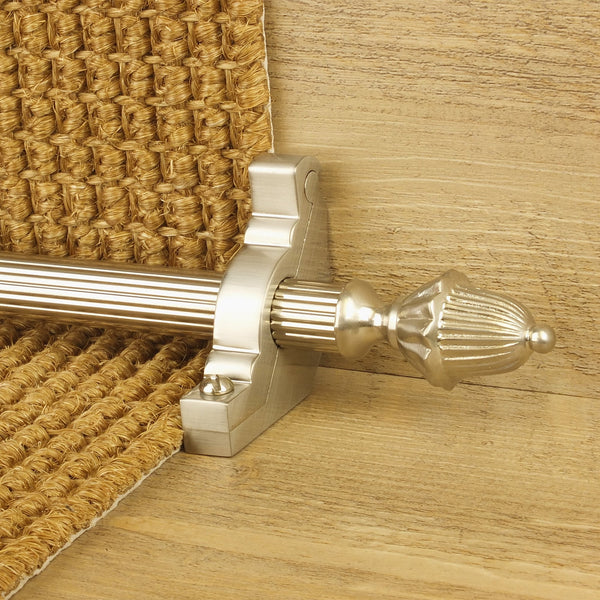 Eastern Promise Satin Nickel Dubai Reeded Treppenstangen