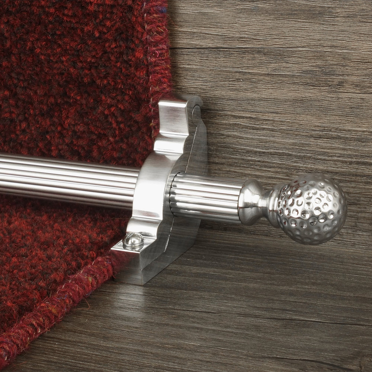 Eastern Promise Brushed Chrome Dune Reeded Stair Rod