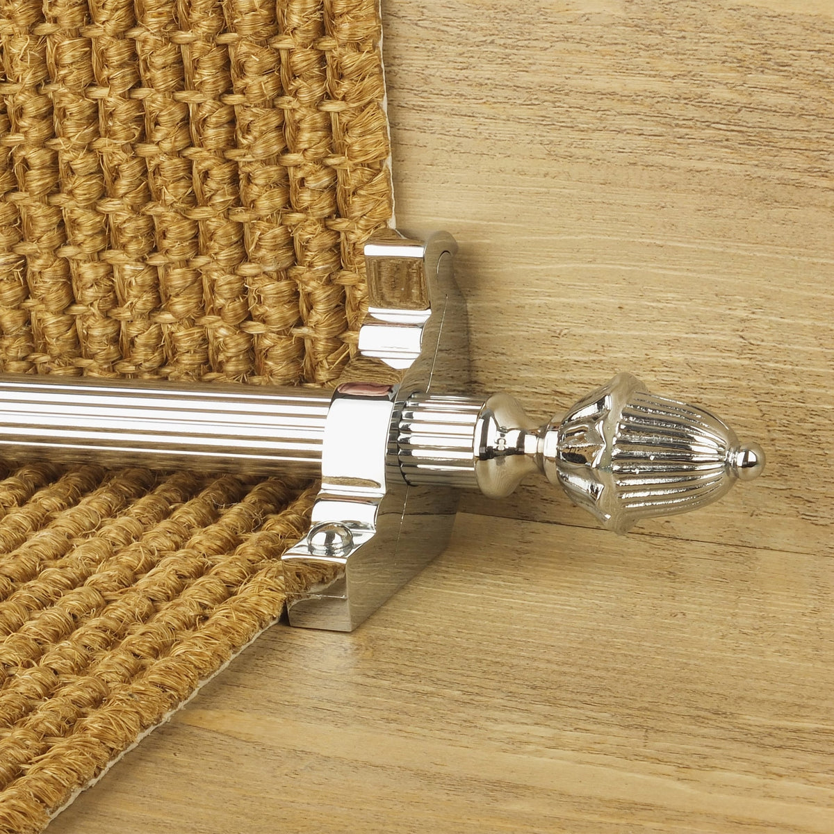 Eastern Promise Brushed Chrome Dubai Reeded Tringles D'Escalier