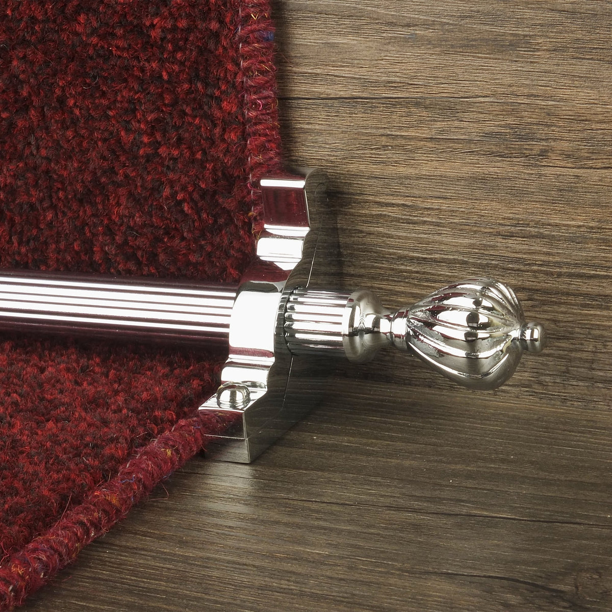 Eastern Promise Chrome Cairo Reeded Stair Rod