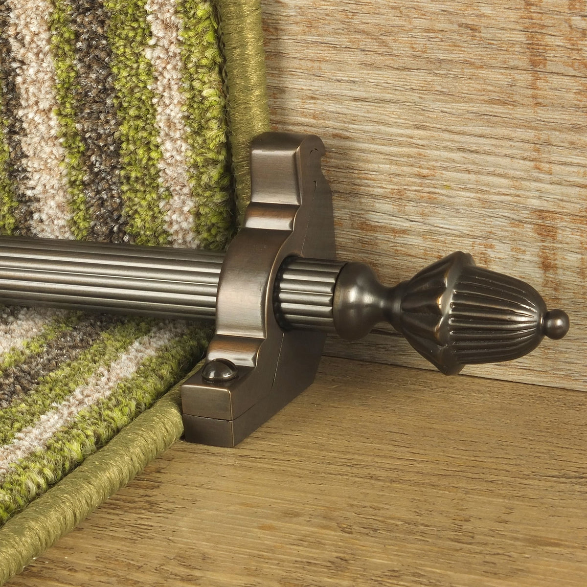 Eastern Promise Antique Bronze Dubai Reeded Stair Rod