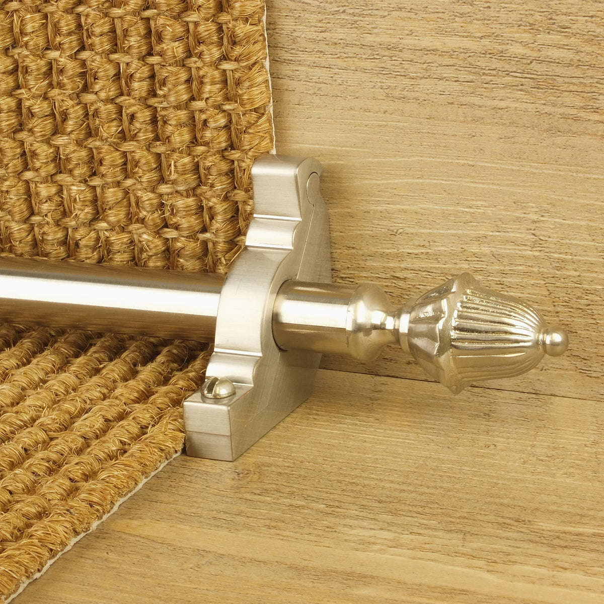 Eastern Promise Satin Nickel Dubai Plain Tringles D'Escalier