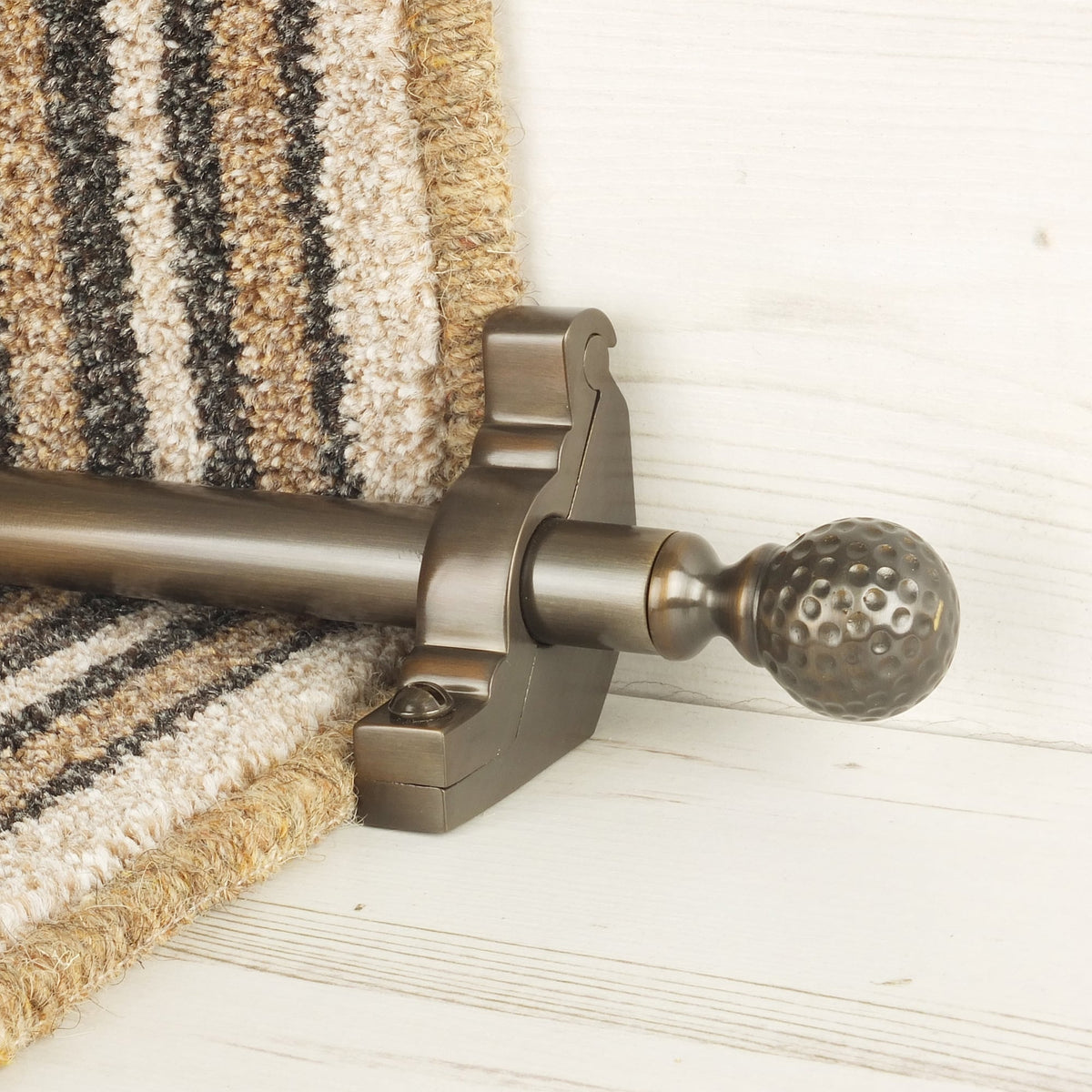 Eastern Promise Antique Bronze Dune Plain Stair Rod