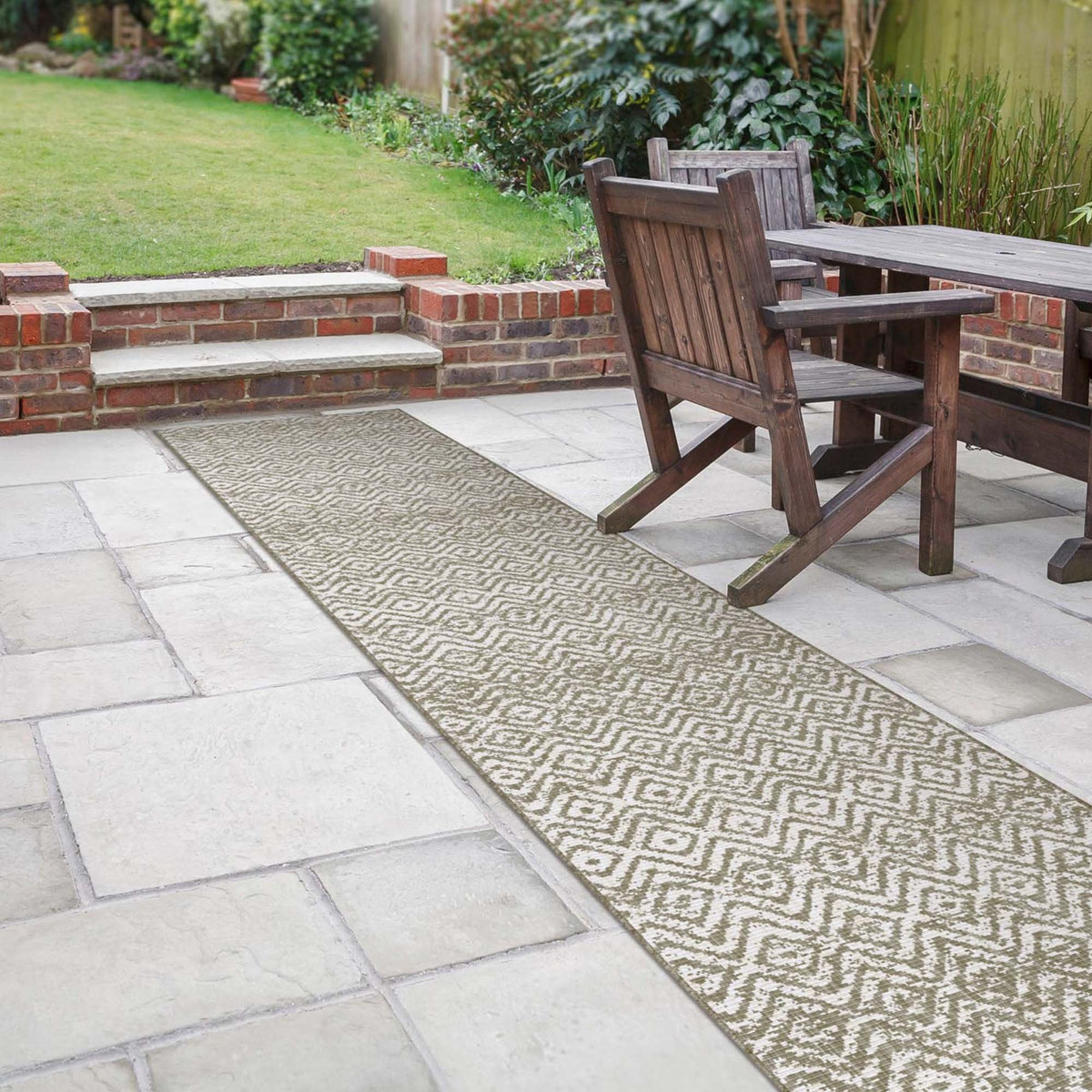 Sauvignon Blanc Indoor Outdoor Carpet Runner