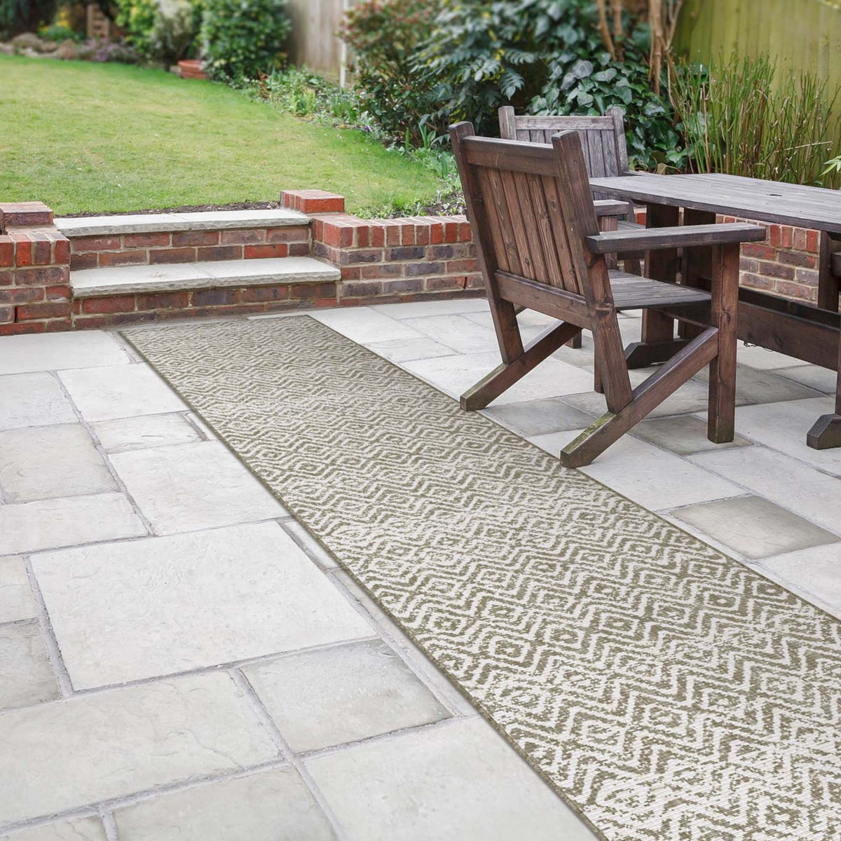 Sauvignon Blanc Indoor Outdoor Carpet Runner