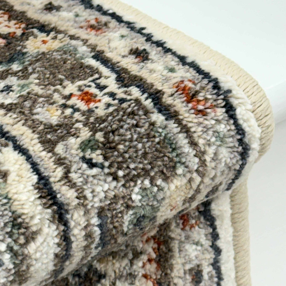 Montville Alabaster Stair Runner