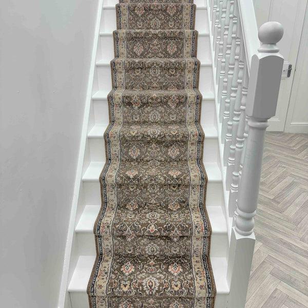 Montville Coraline Latte Alabaster Stair Runner