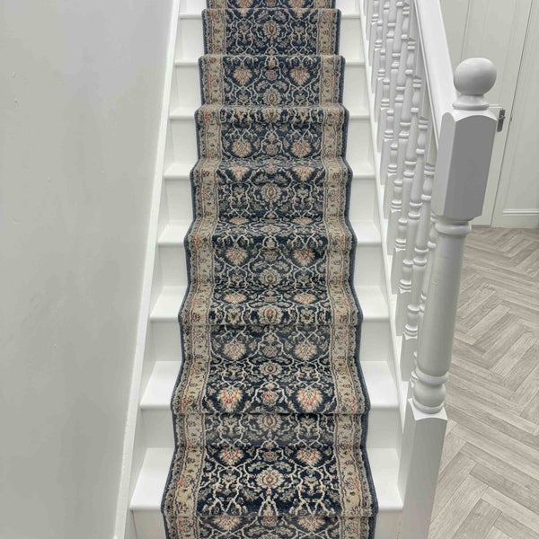 Montville Vintage Blue Alabaster Stair Runner