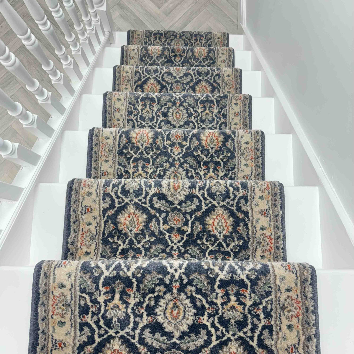 Montville Vintage Blue Alabaster Stair Runner