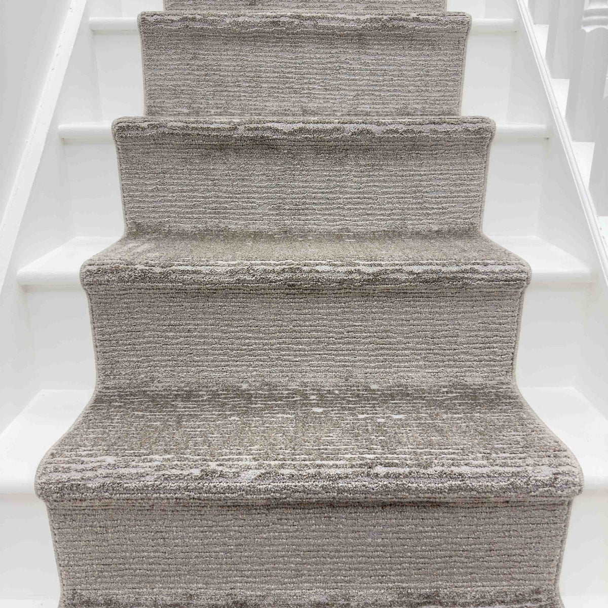 Quin Gray 41008-7121 Stair Runner