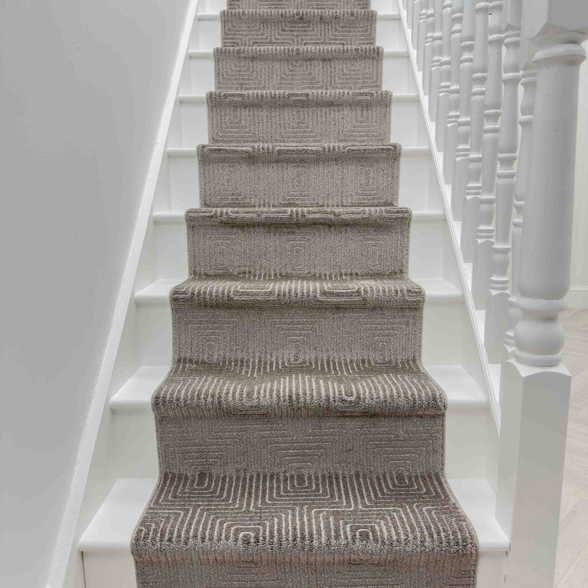 Quin Gray 41009-7121 Stair Runner