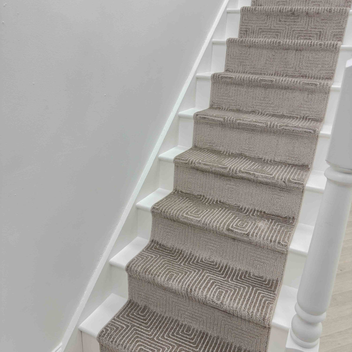 Quin Gray 41009-7121 Stair Runner