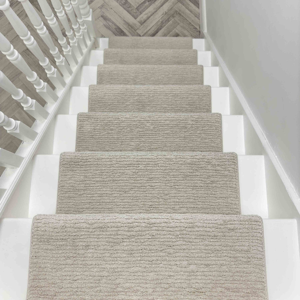 Quin Ivory 41008-6161 Stair Runner