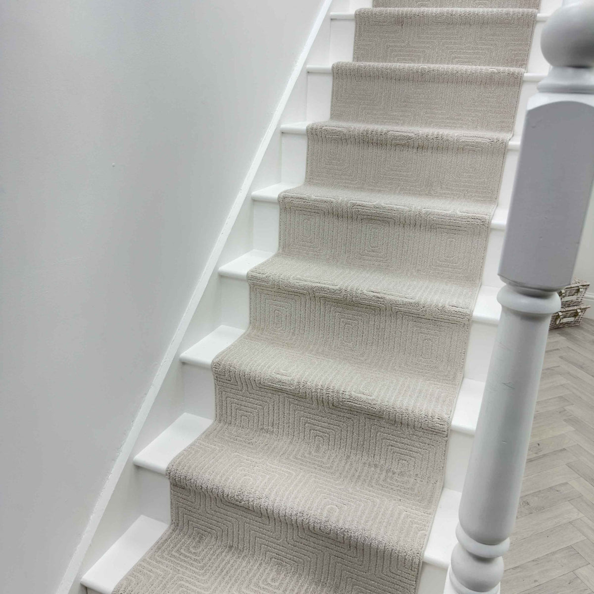 Quin Ivory 41009-6161 Stair Runner