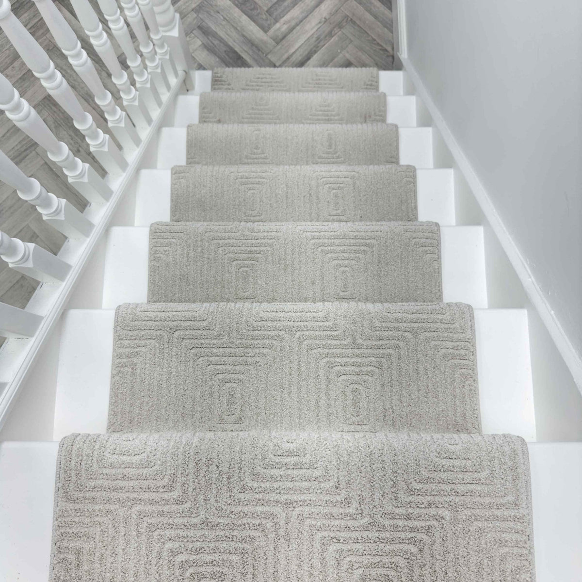 Quin Ivory 41009-6161 Stair Runner
