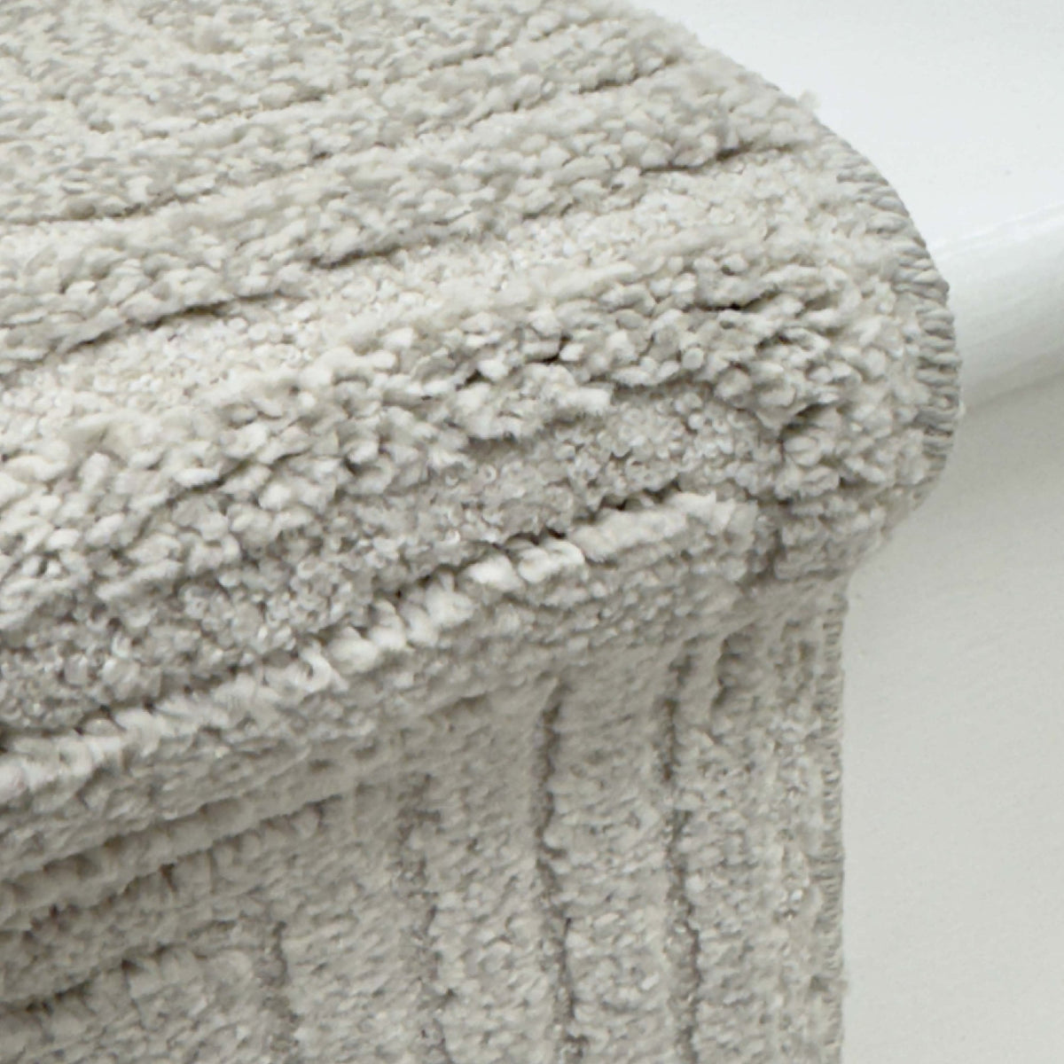 Quin Ivory 41009-6161 Stair Runner