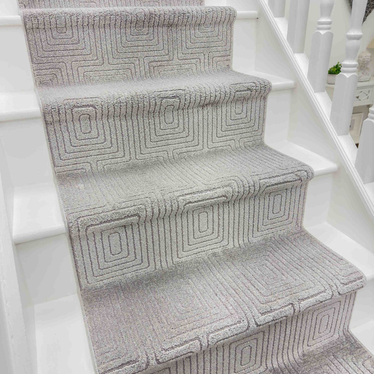 Quin Light Gray 41009-2121 Stair Runner