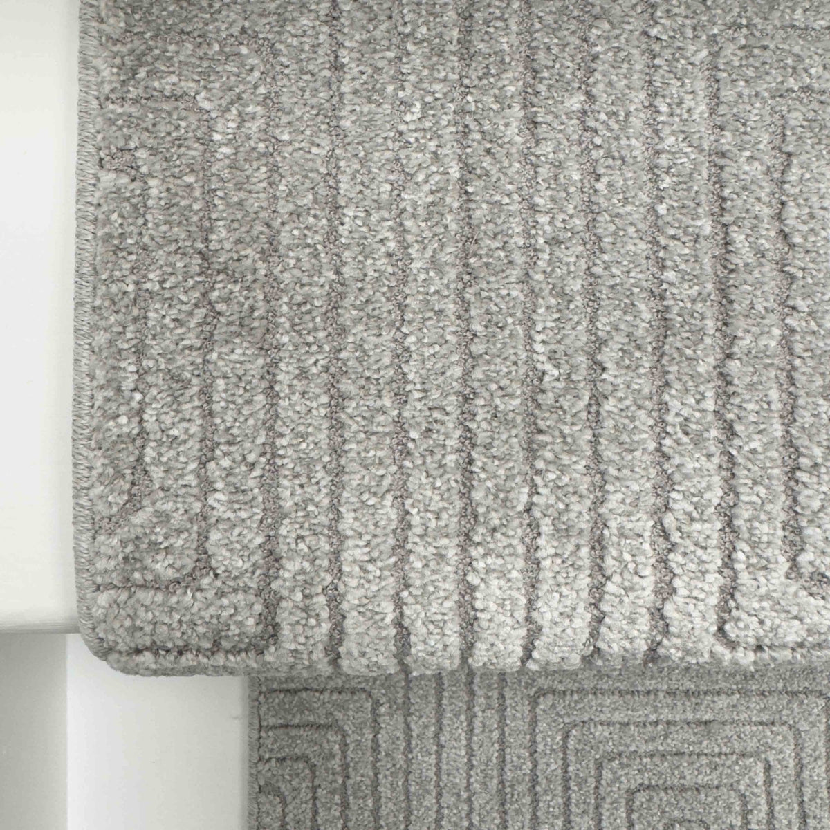 Quin Light Gray 41009-2121 Stair Runner