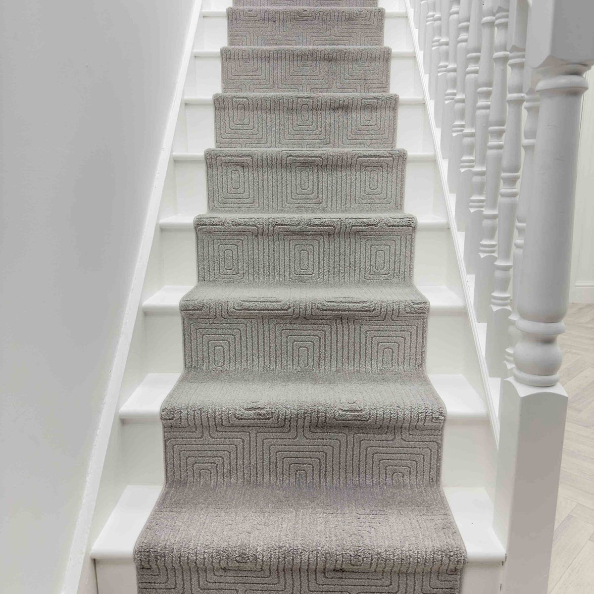 Quin Light Gray 41009-2121 Stair Runner