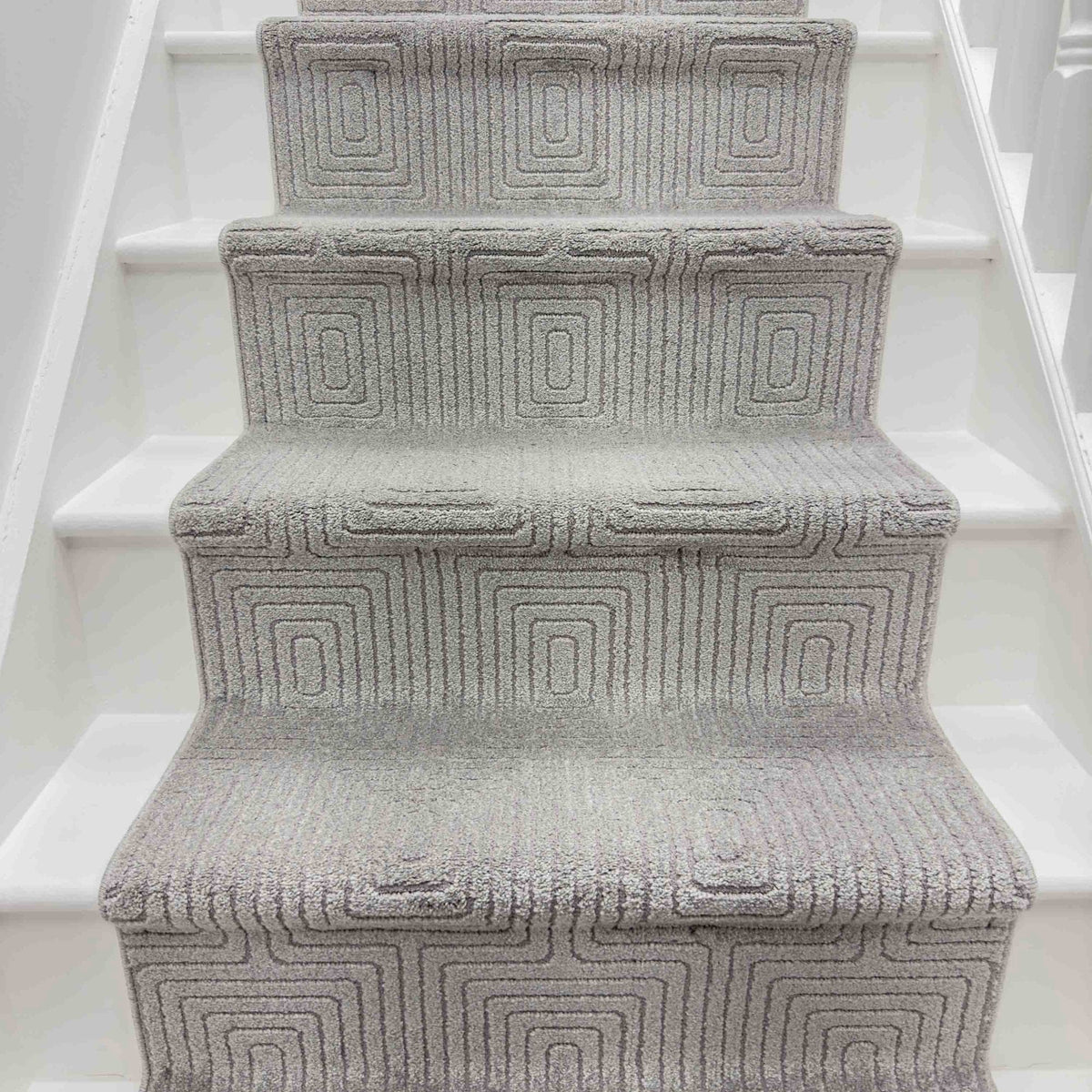 Quin Light Gray 41009-2121 Stair Runner