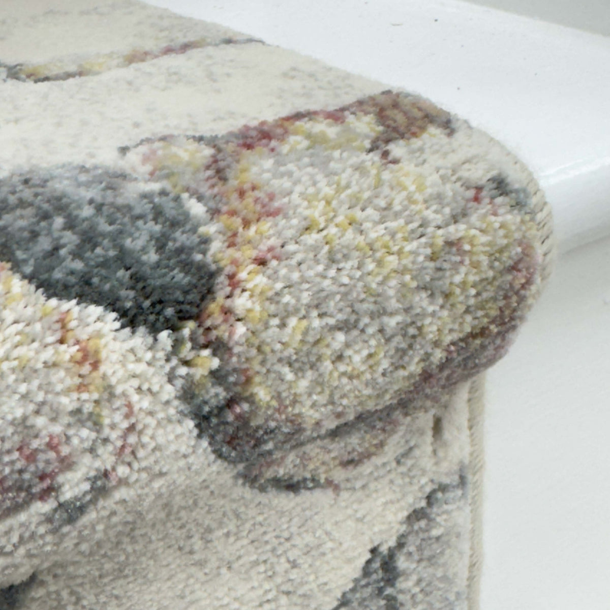 Eclipse Cream/Multi 63528-6747 Stair Runner