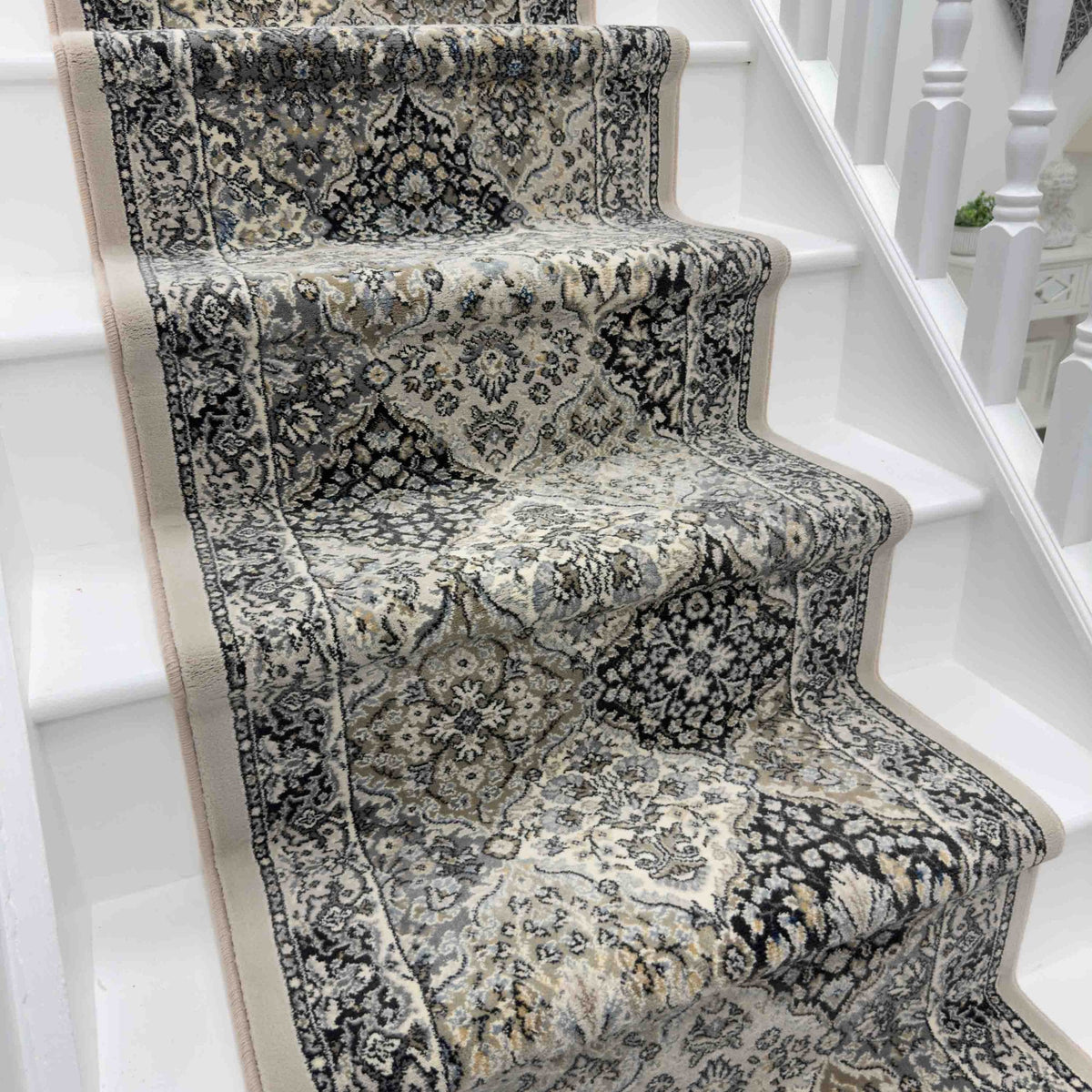 Ancient Garden Cream/Gray 57008-9696 Stair Runner
