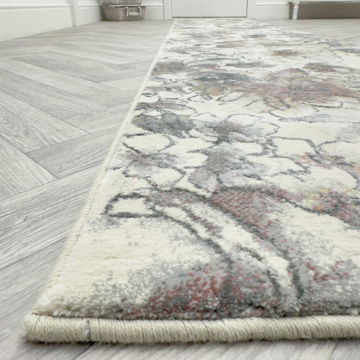 Eclipse Cream/Multi 63528-6747 Kitchen Runner