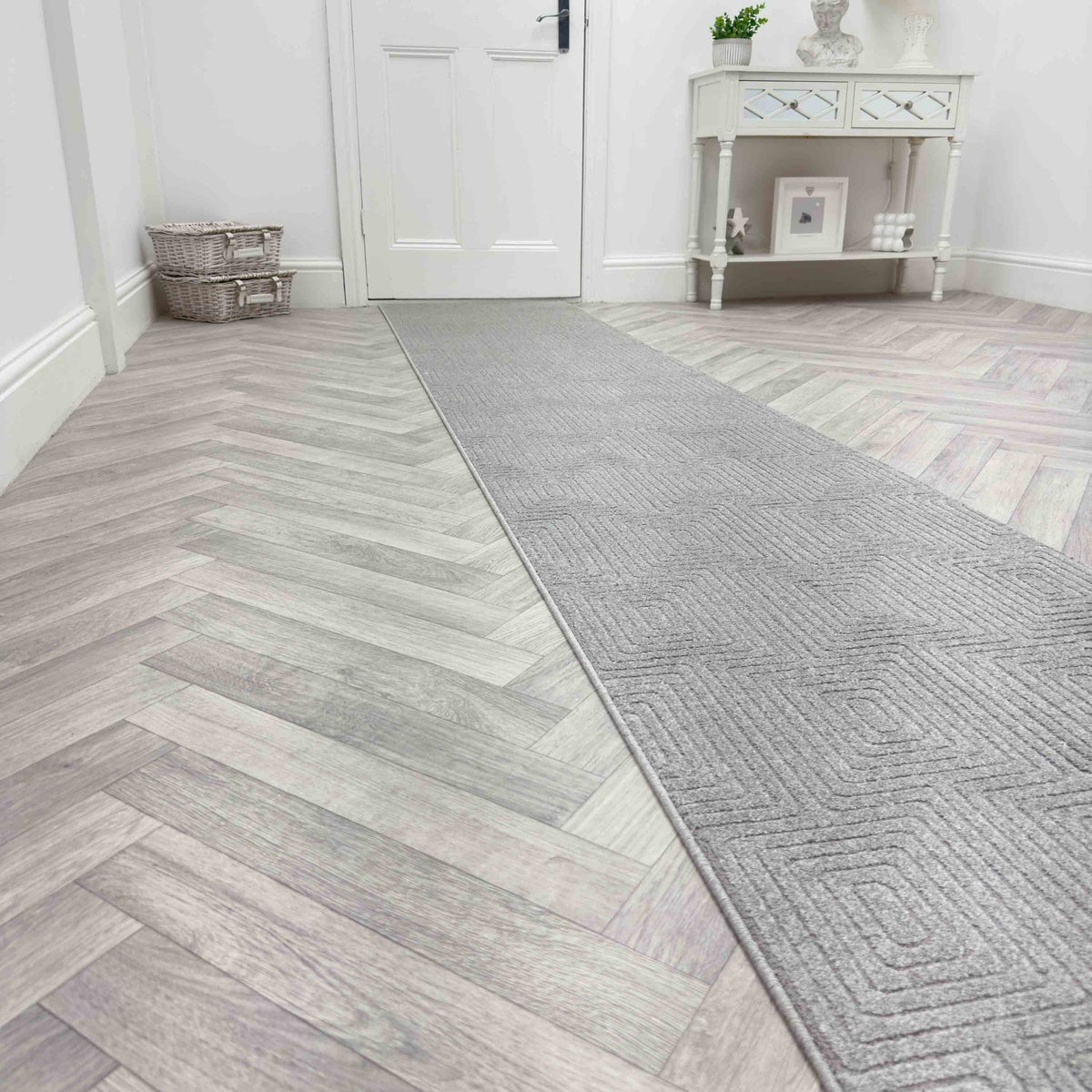 Quin Light Gray 41009-2121 Rug Runner