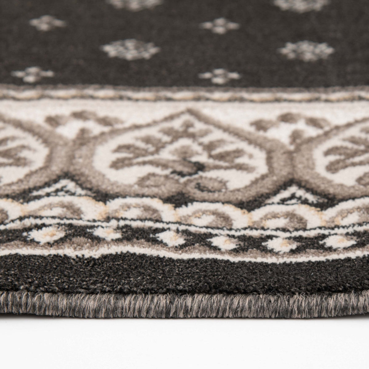 Heirloom Fleur De Lis Abbey Navajo White Area Rug