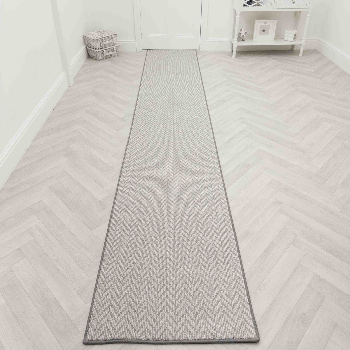 Apex Oyster Rug Runner