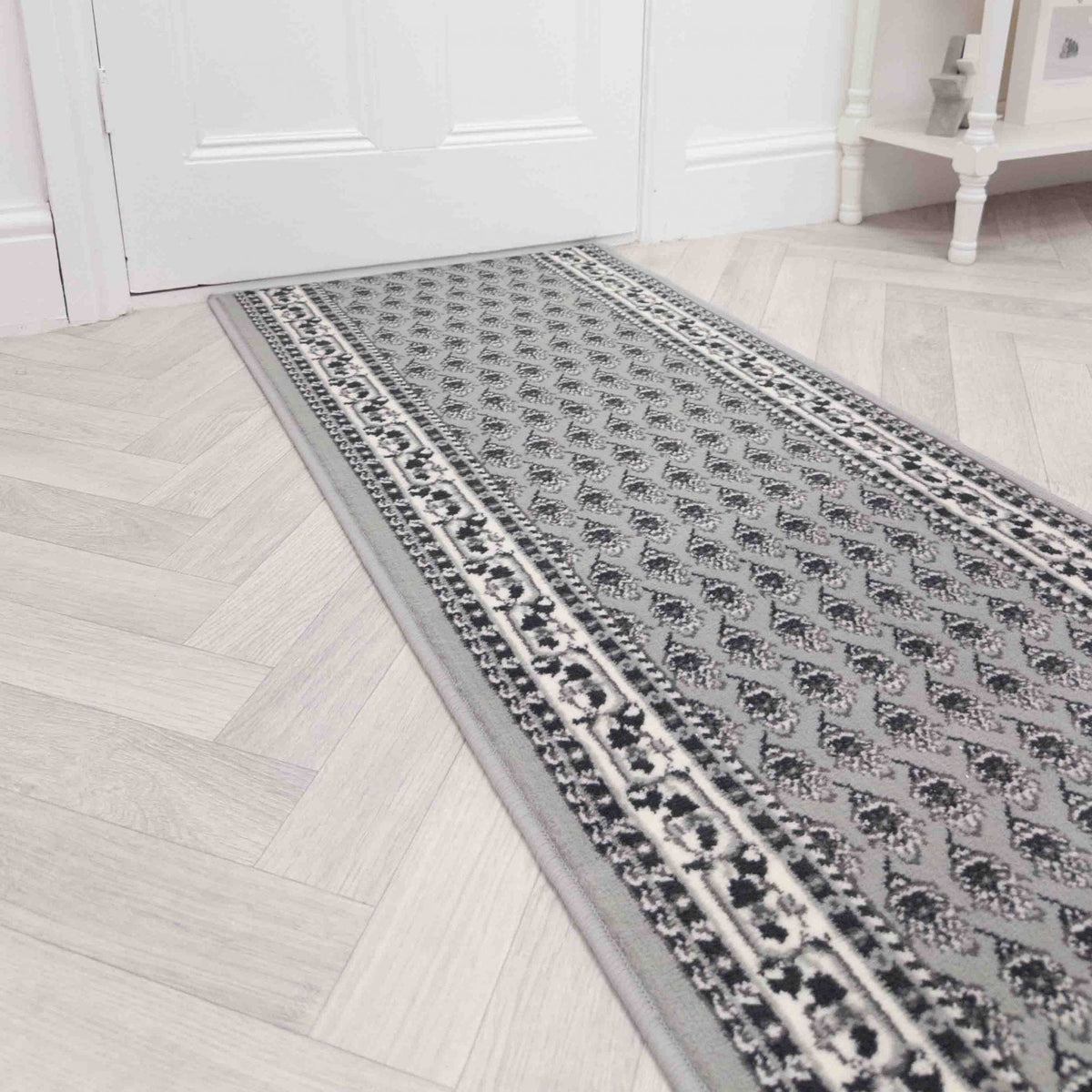 Peacock Gray Rug Runner