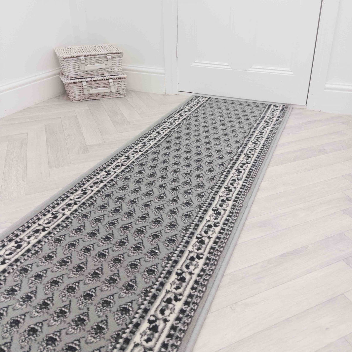 Peacock Gray Rug Runner