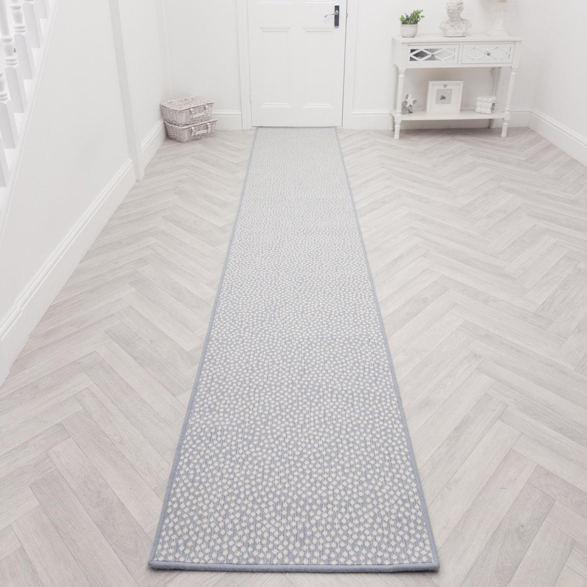 Maddox Cheetah Sky Rug Runner
