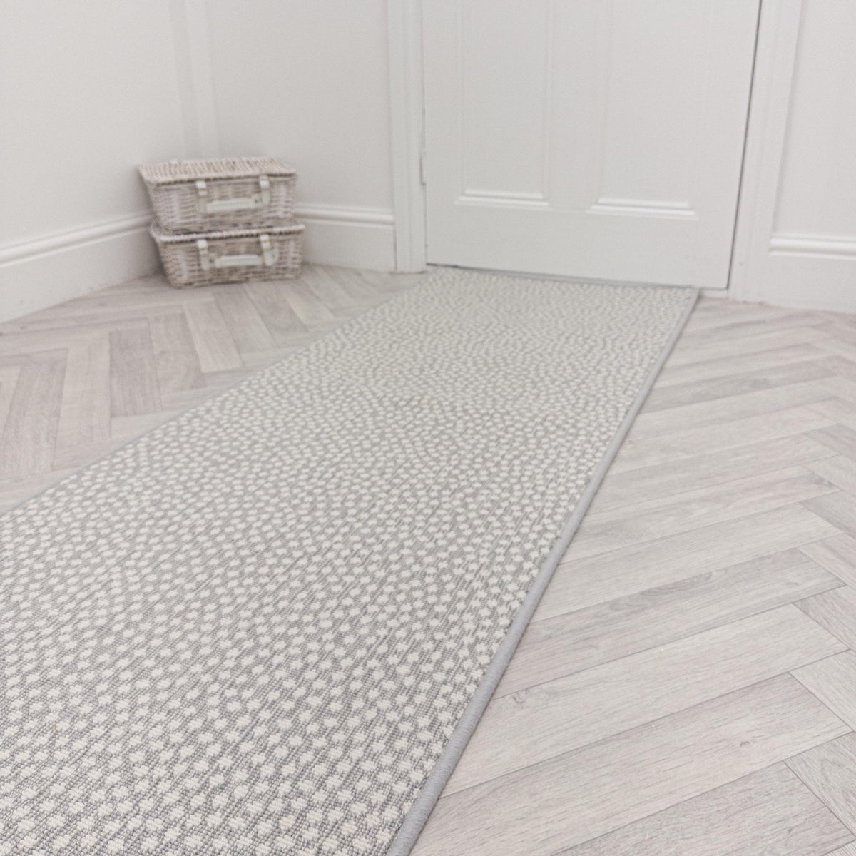 Maddox Cheetah Cloud Rug Runner