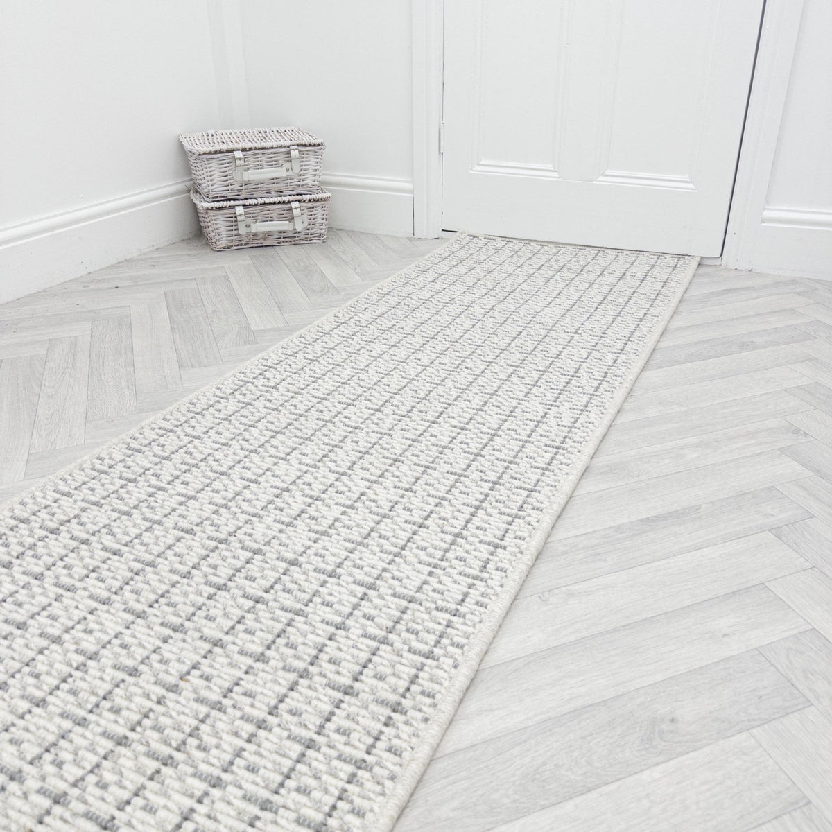 Madin Cloud Rug Runner