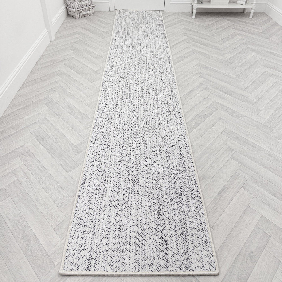Soliman Bay Onyx Rug Runner