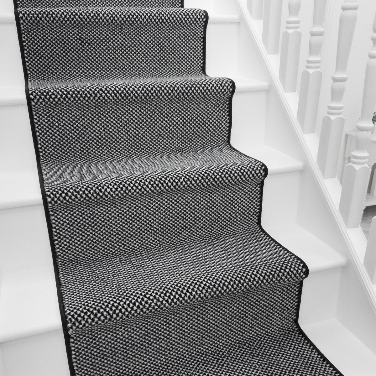 Hazy Noir Tapis d’escalier