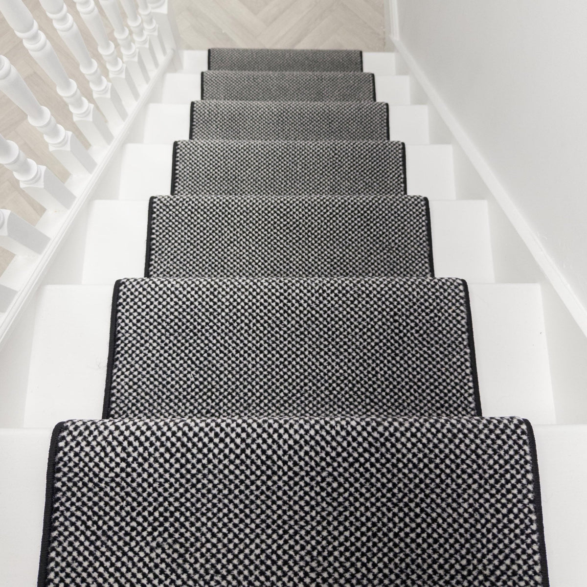 Hazy Noir Tapis d’escalier