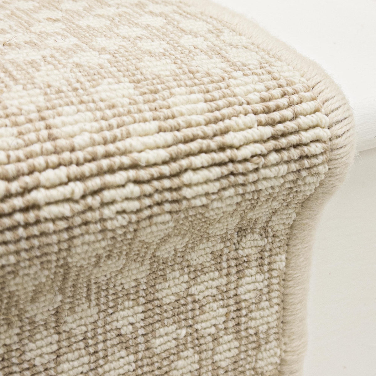 Maddox Cheetah Sand Stair Runner