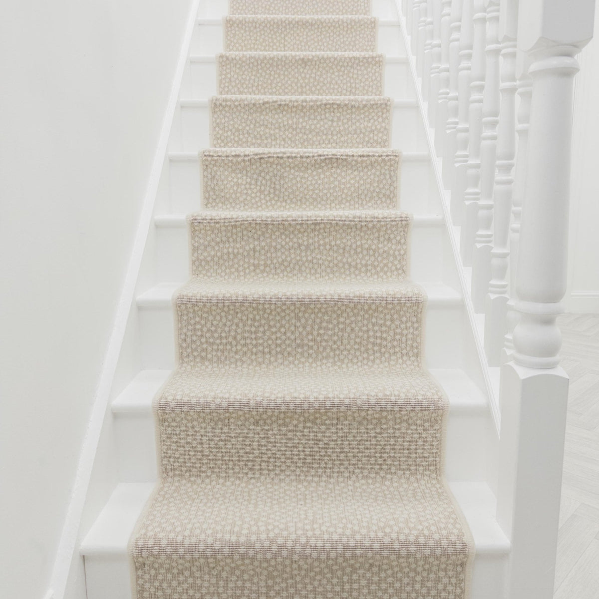 Maddox Cheetah Sand Stair Runner