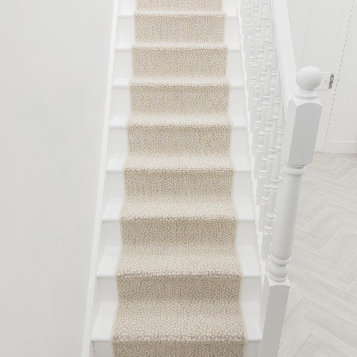 Maddox Cheetah Sand Stair Runner
