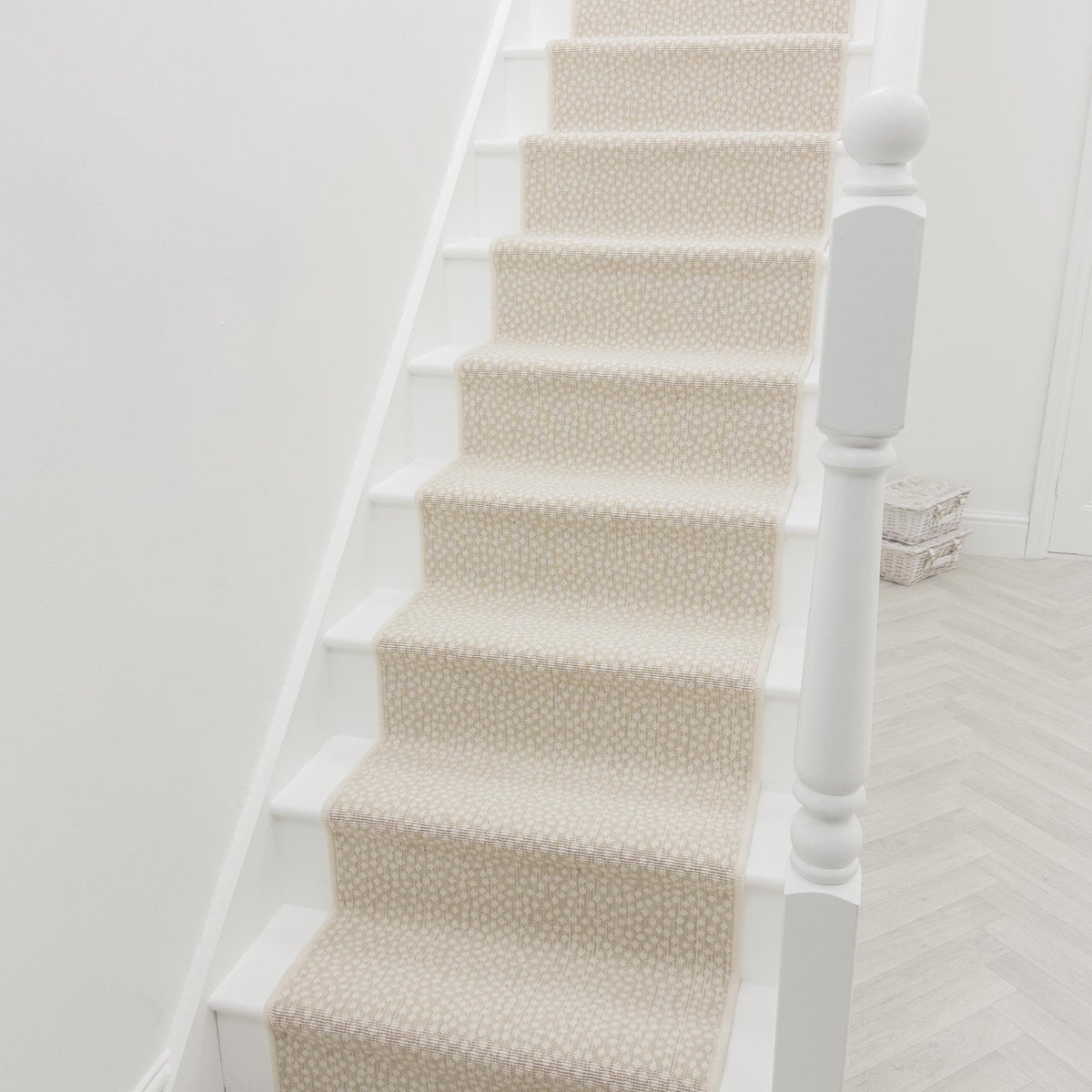 Maddox Cheetah Sand Stair Runner